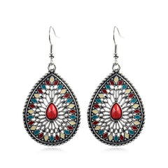 Fashion Round Cutout Flower Earrings