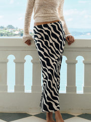 Wave Print Maxi Skirt