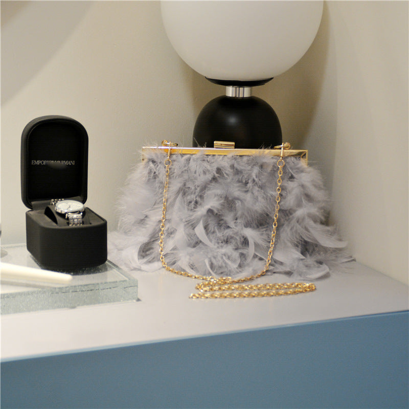 Daily Party Patchwork Feathers Chains Pearl Bags(3 Colors)