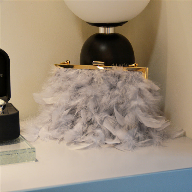 Daily Party Patchwork Feathers Chains Pearl Bags(3 Colors)