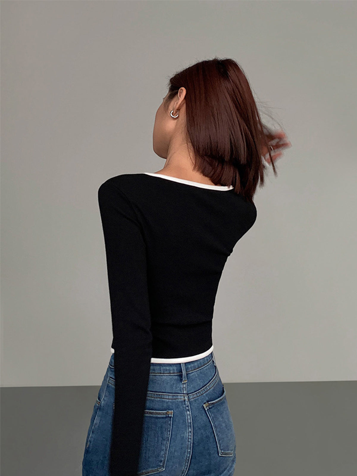 Square Neck Contrast Trim Long Sleeve Knit Shirt