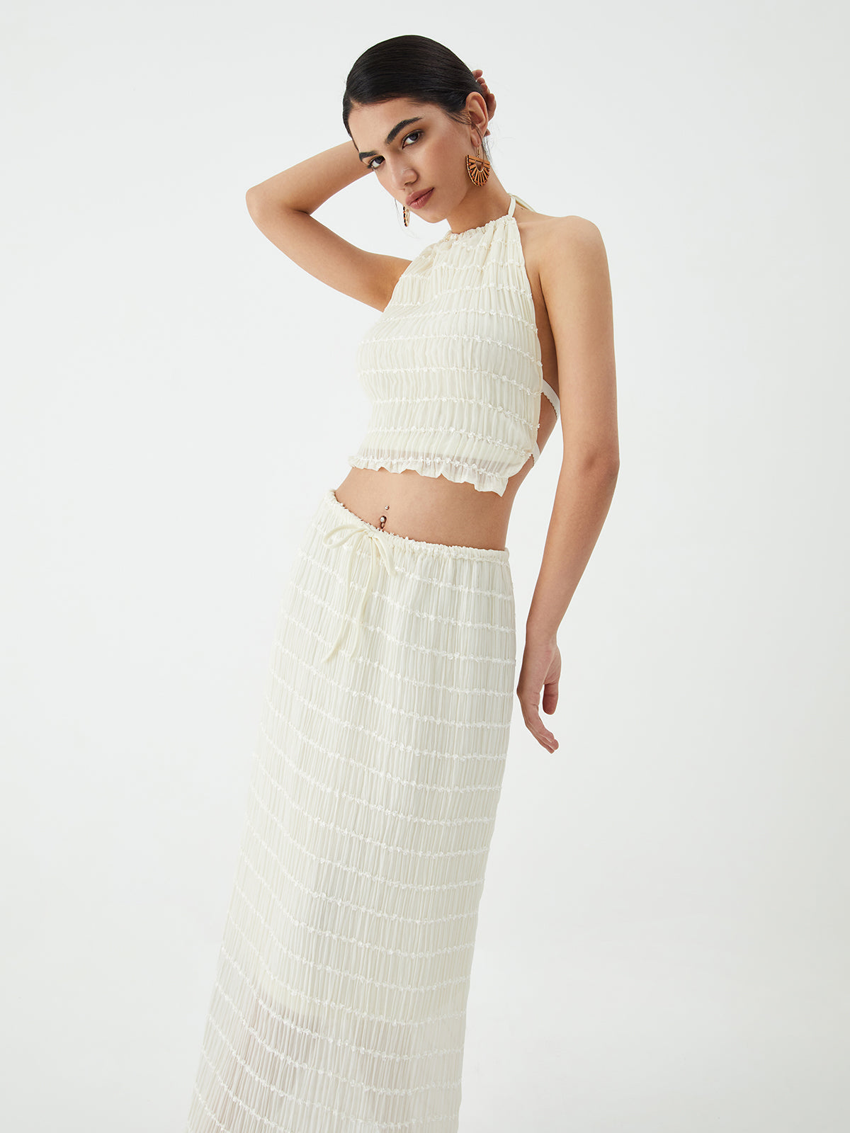 Backless Halter Top With Pleated Maxi Skirt Set