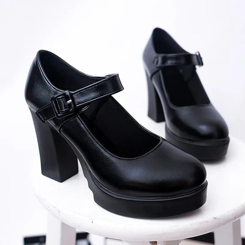 Cohen Closed Toe Heels