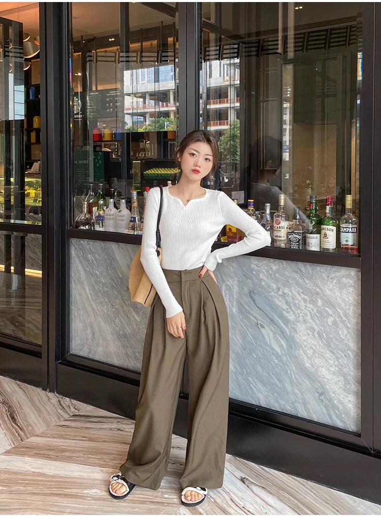 Cassie V Neck Knitted Pullover
