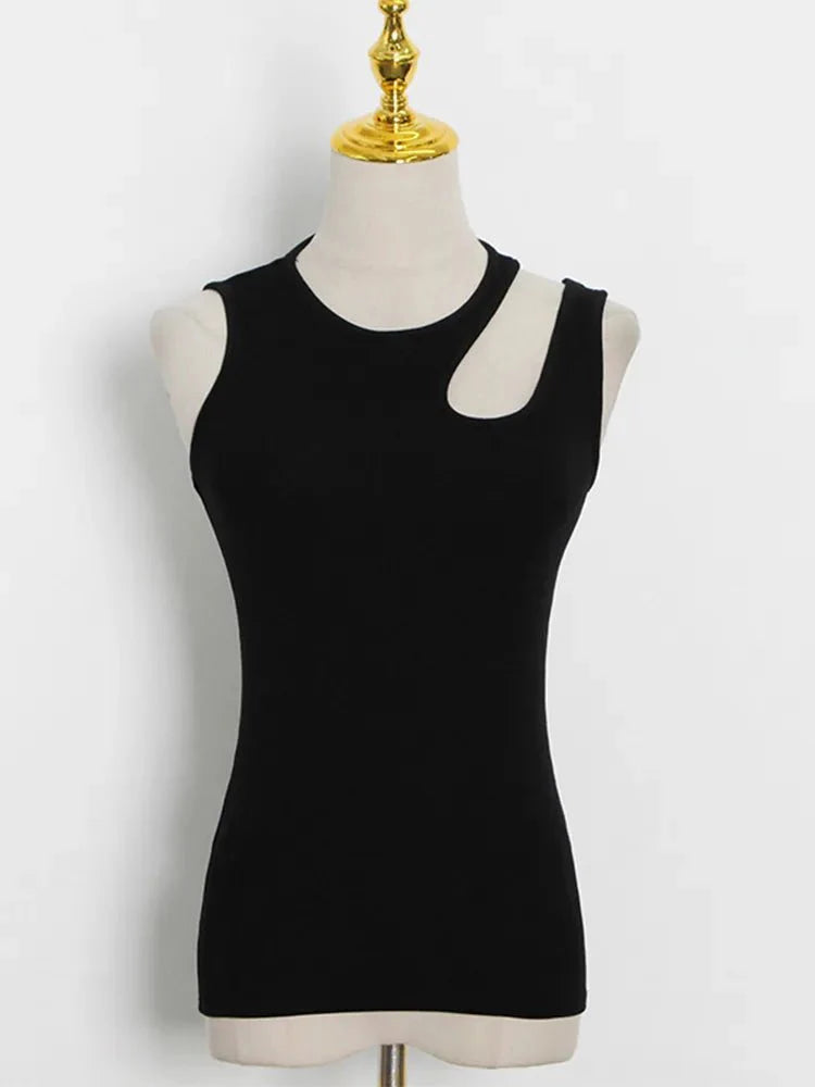 Casual cut t round neck sleeveless slim tank tops