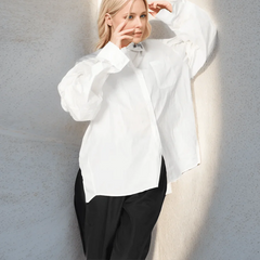 Minimalist Puff Sleeve Shirts