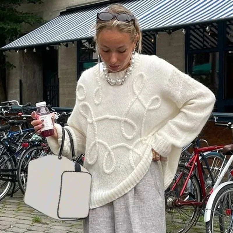 Round Neck Long Sleeve Knitted Sweaters